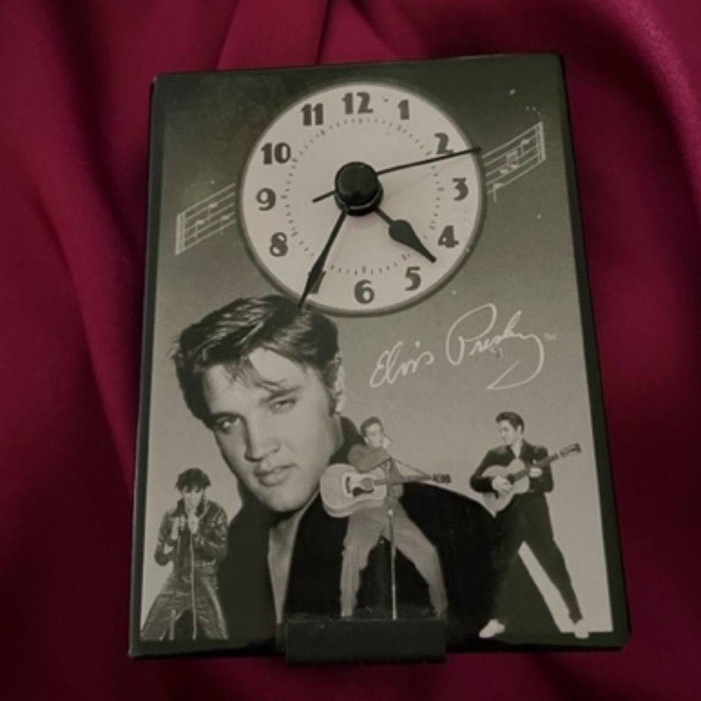 Battery-operated Elvis Presley Clock